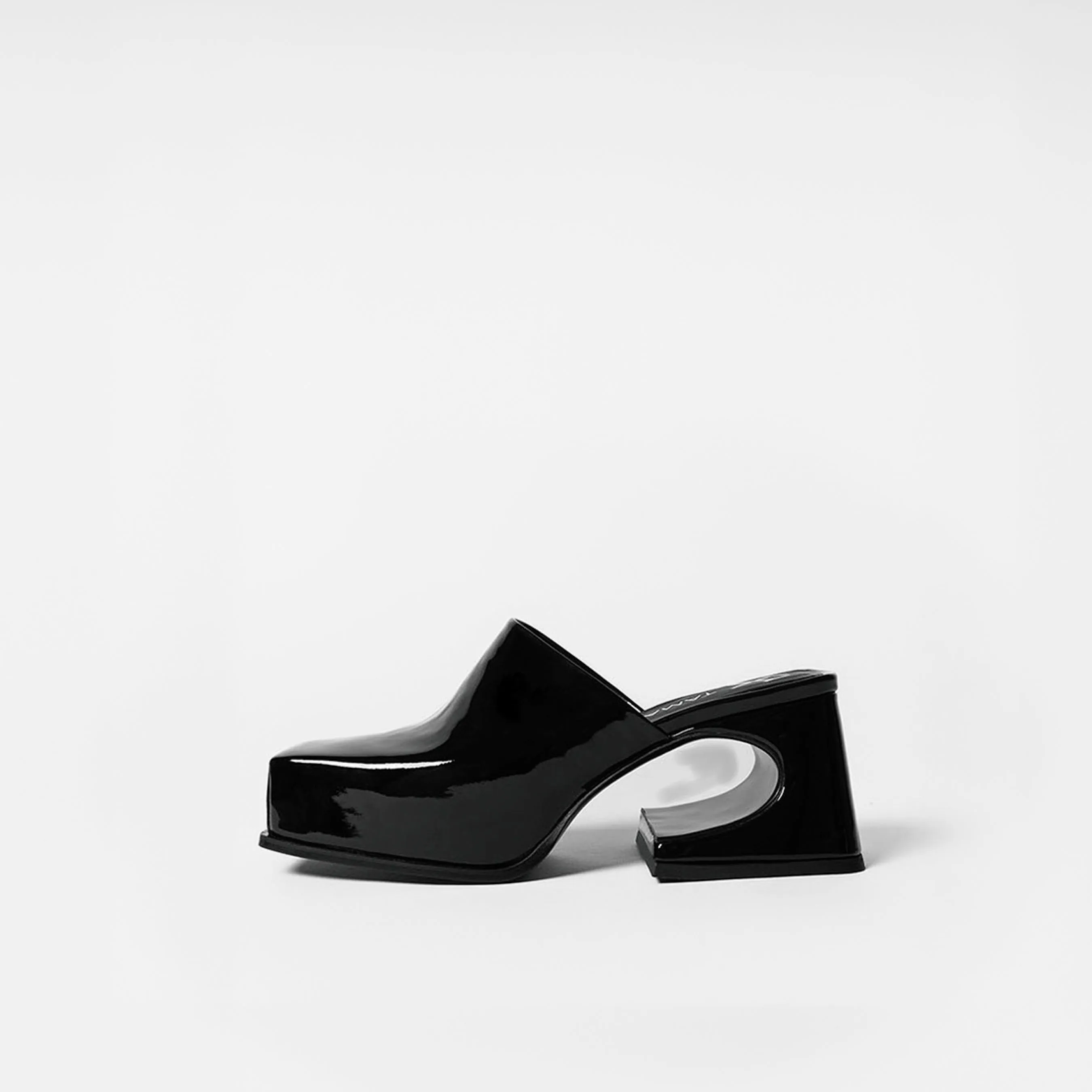 Black Sassy Mule