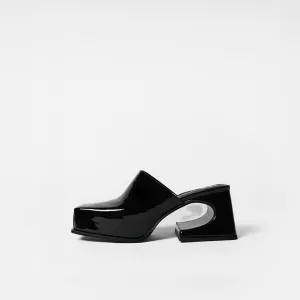 Black Sassy Mule