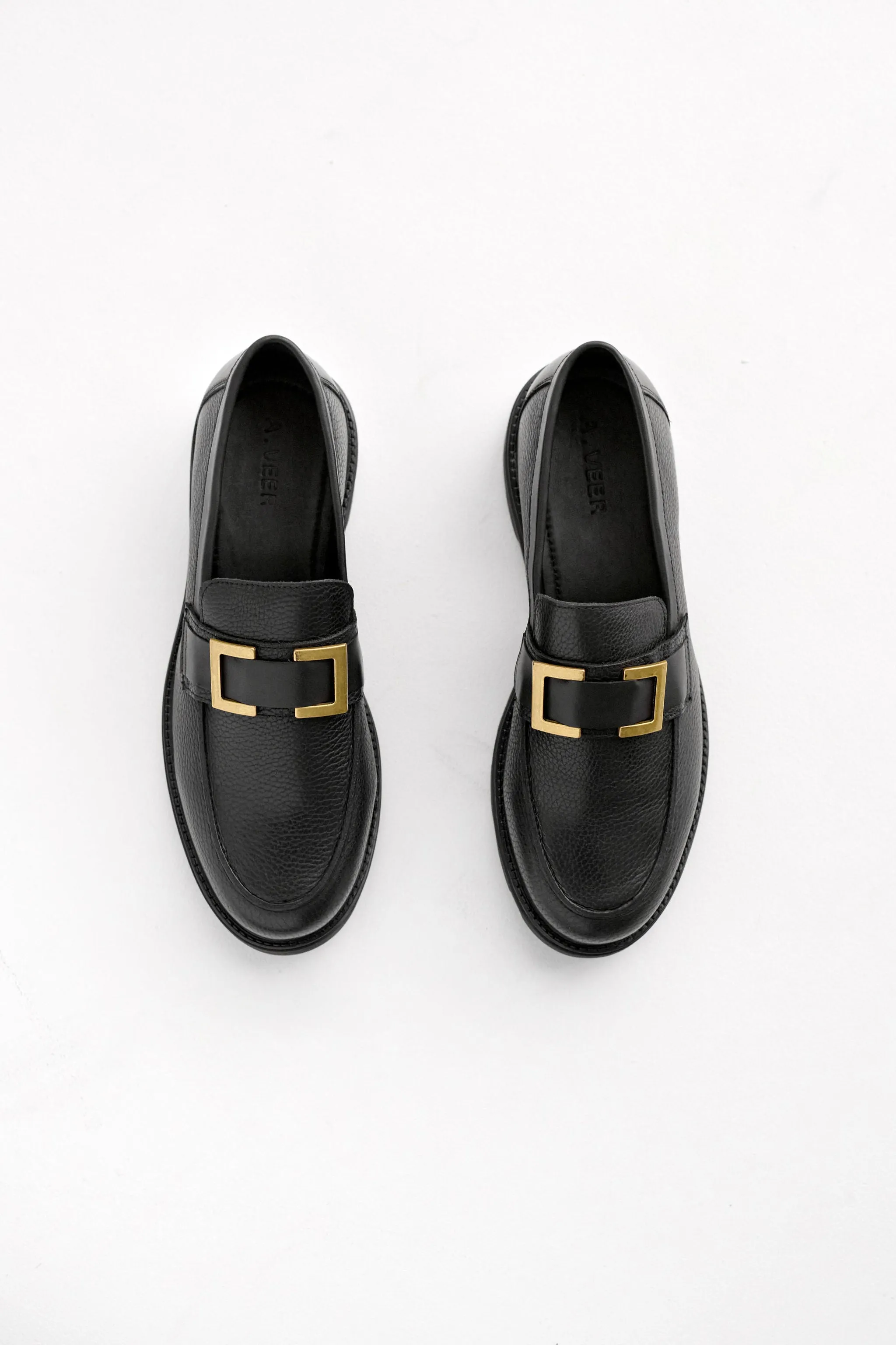Chris Loafer // Black