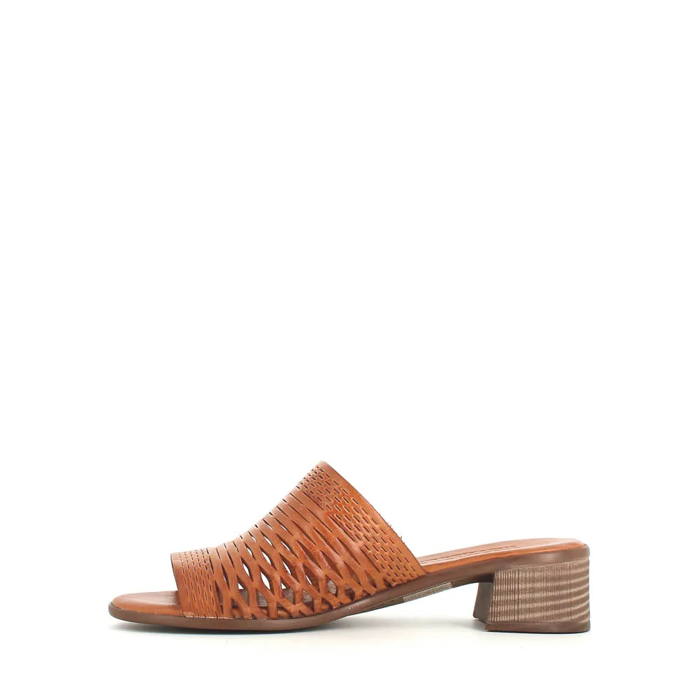 Cinders Edit Trellis Mule Tan
