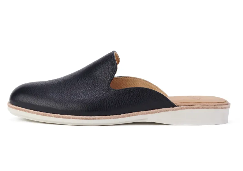 Derby Mule Black Tumble