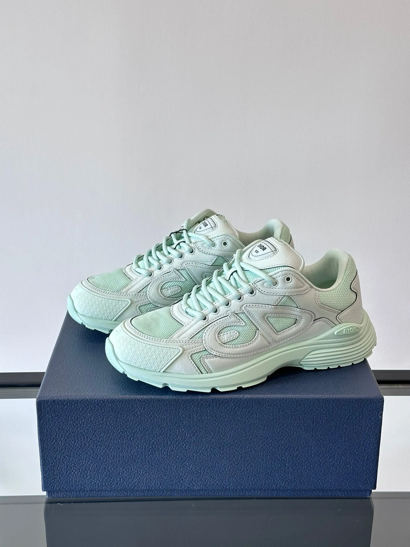 DIOR B30 LIGHT GREEN