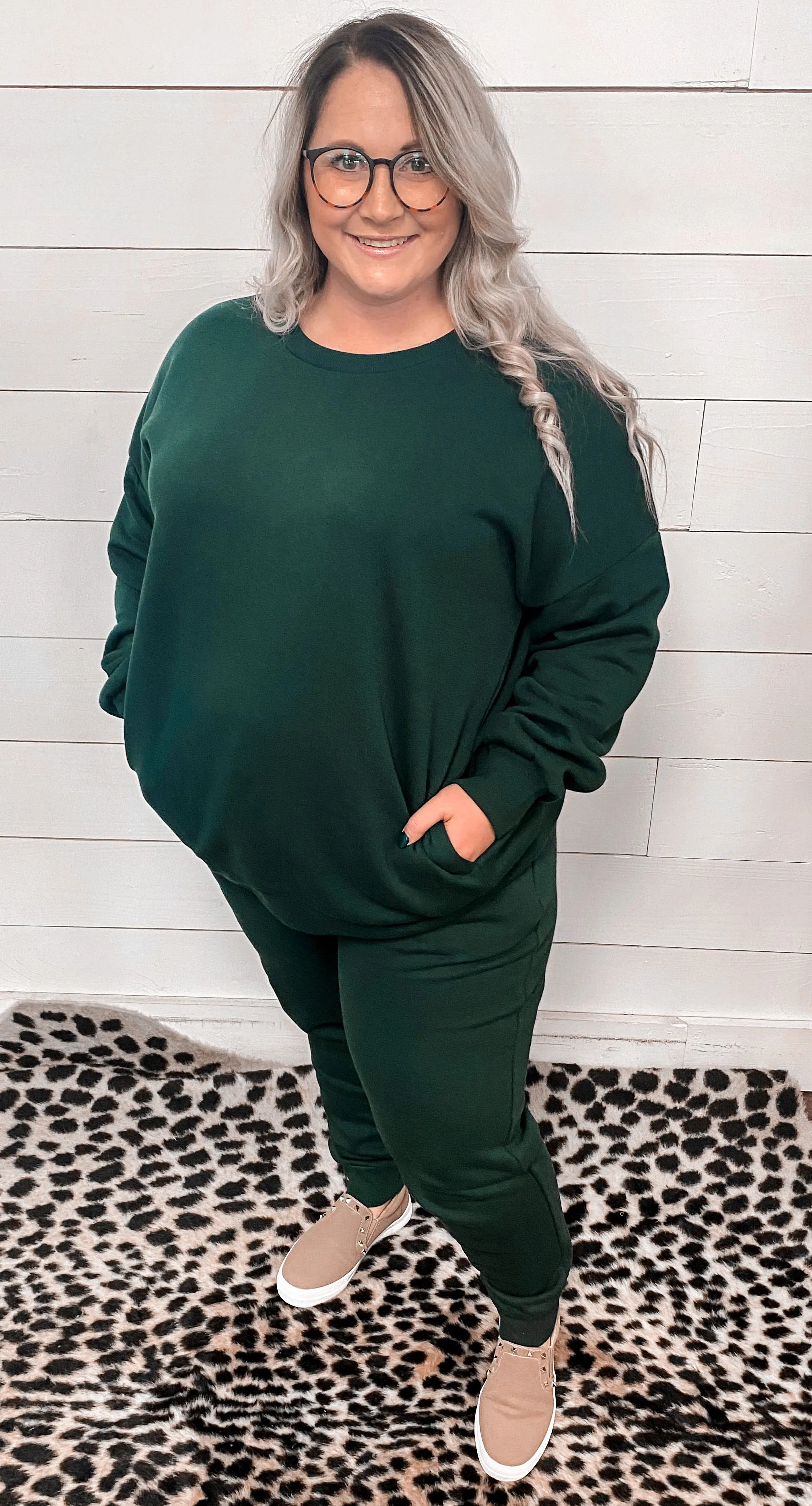 Easy Living Curvy Sweatshirt & Pant Set