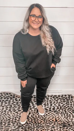 Easy Living Curvy Sweatshirt & Pant Set