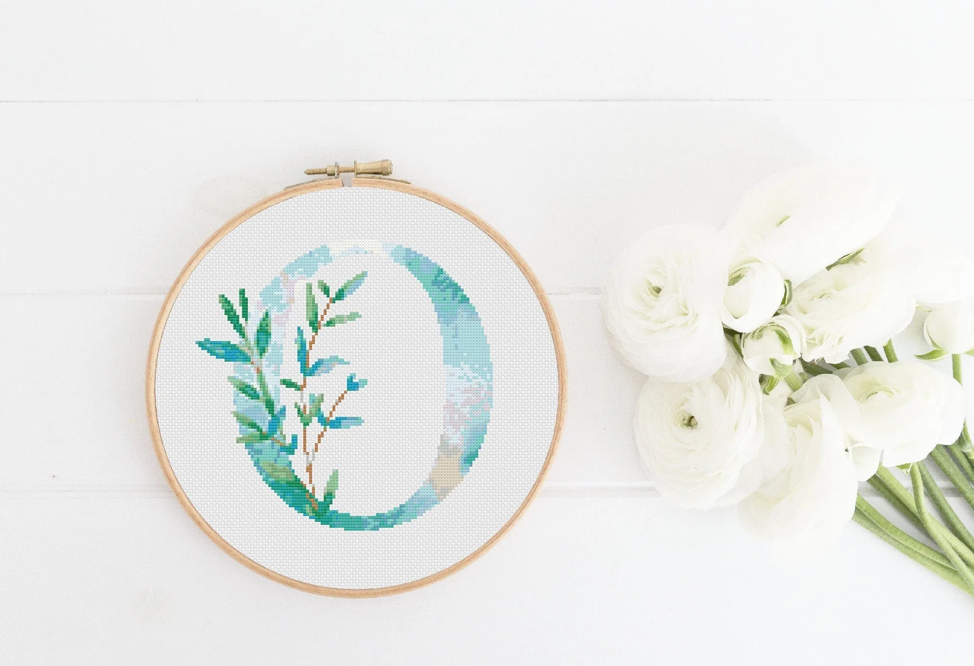 Letter O Cross Stitch Pattern #405
