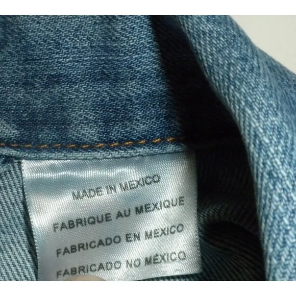 Levi's Jacket Mens L Blue Denim Jean Trucker Button Down Light Wash Vintage 90's