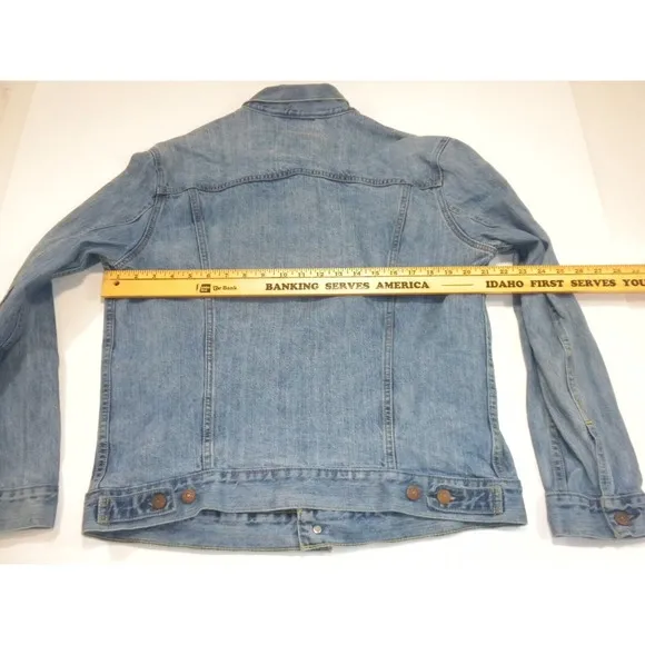 Levi's Jacket Mens L Blue Denim Jean Trucker Button Down Light Wash Vintage 90's
