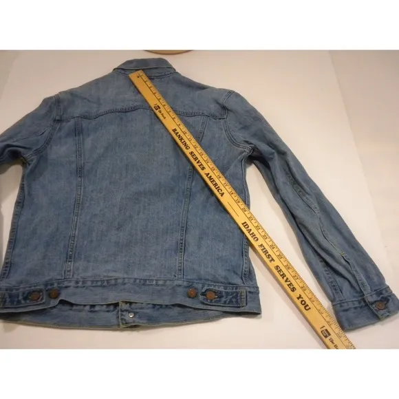 Levi's Jacket Mens L Blue Denim Jean Trucker Button Down Light Wash Vintage 90's