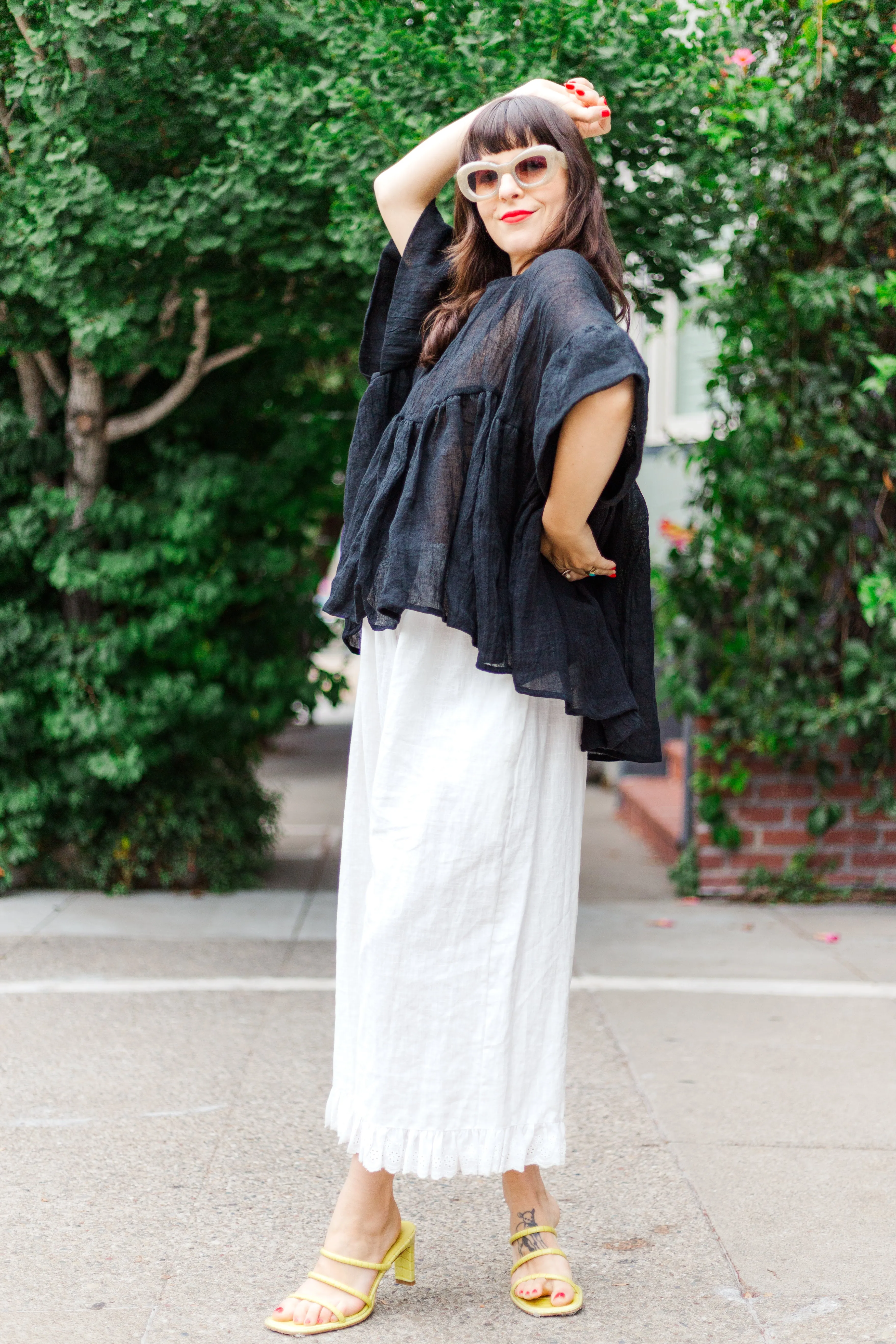 Mid Easy Ruffle Pant in White Linen (RTS)