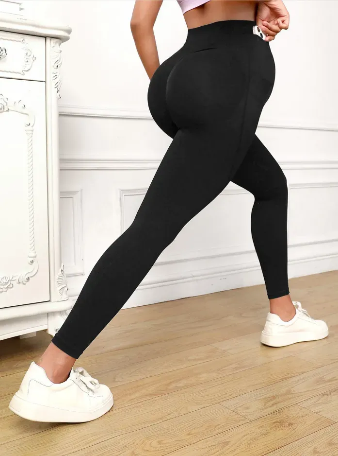 MommyMoves High-Rise Seamless Maternity Pocket Leggings