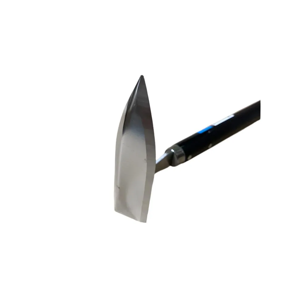 Nisaku Japanese Sankaku or Delta Hoe for Multi Use Gardening Jobs