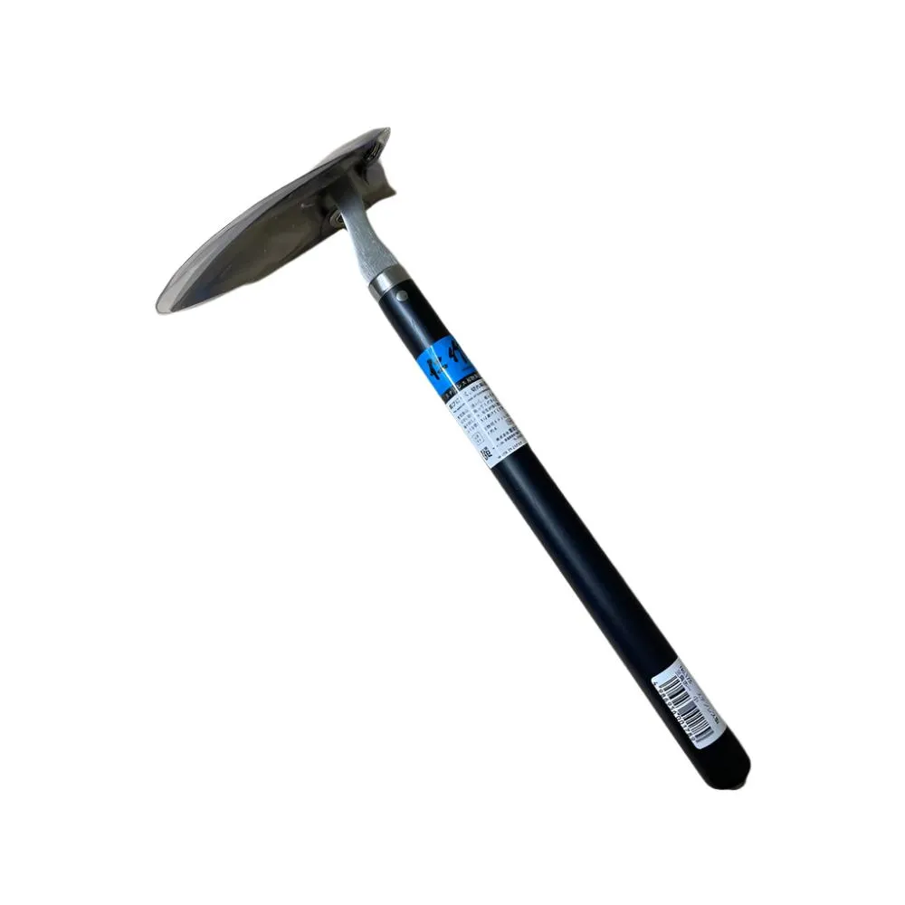 Nisaku Japanese Sankaku or Delta Hoe for Multi Use Gardening Jobs
