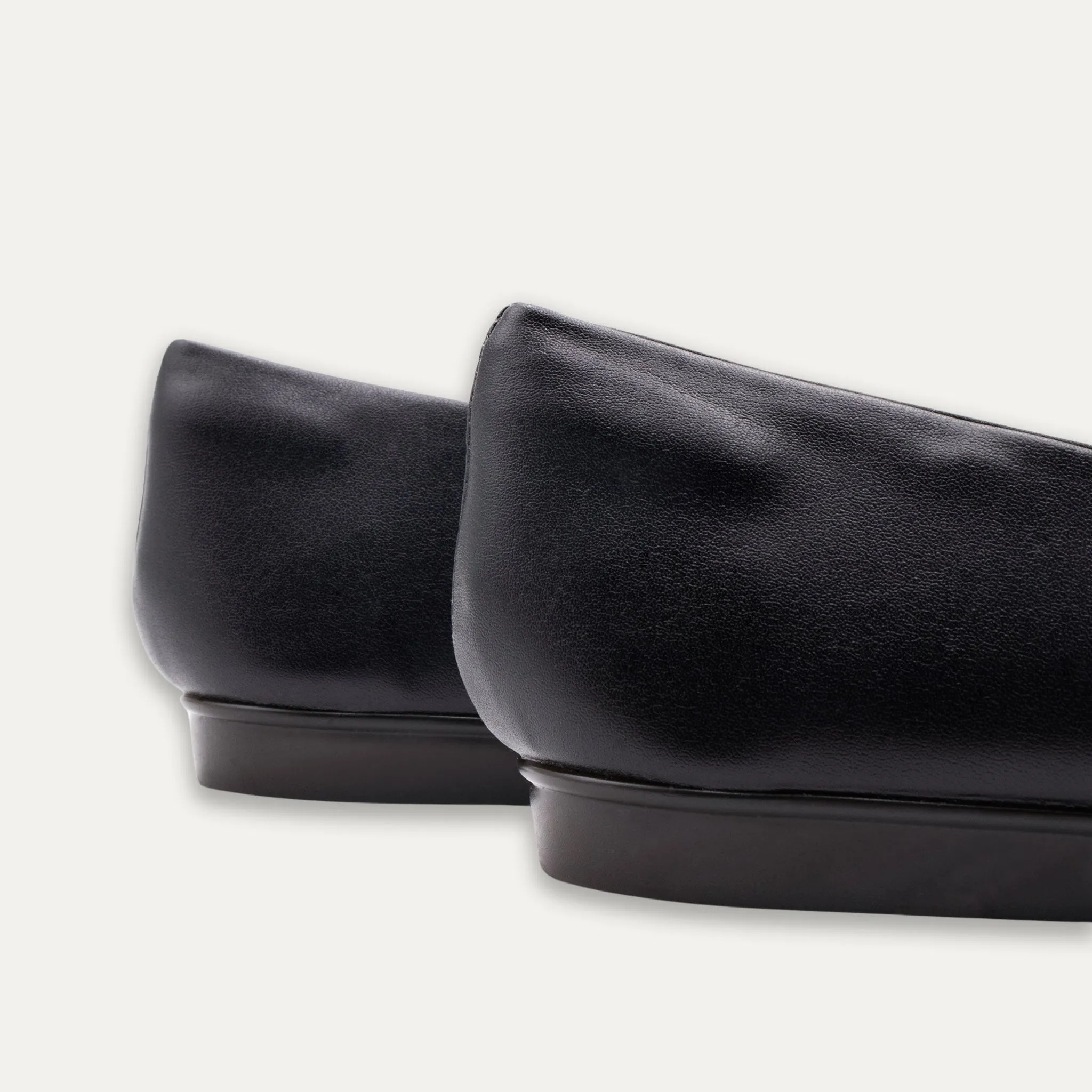 Palmira Black Loafer