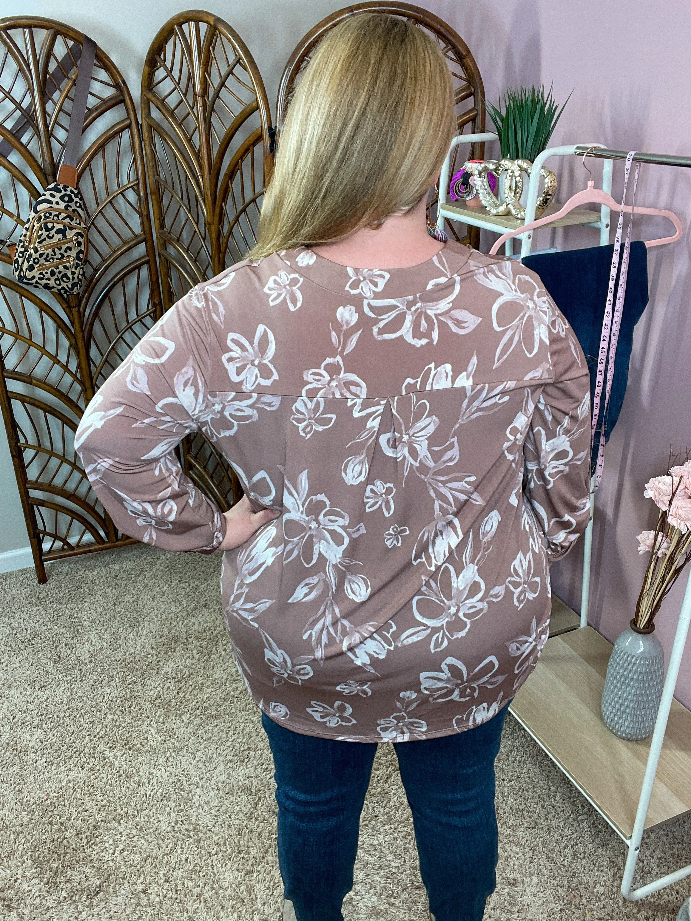 Take it Easy Top - Mocha Floral - Restocked!