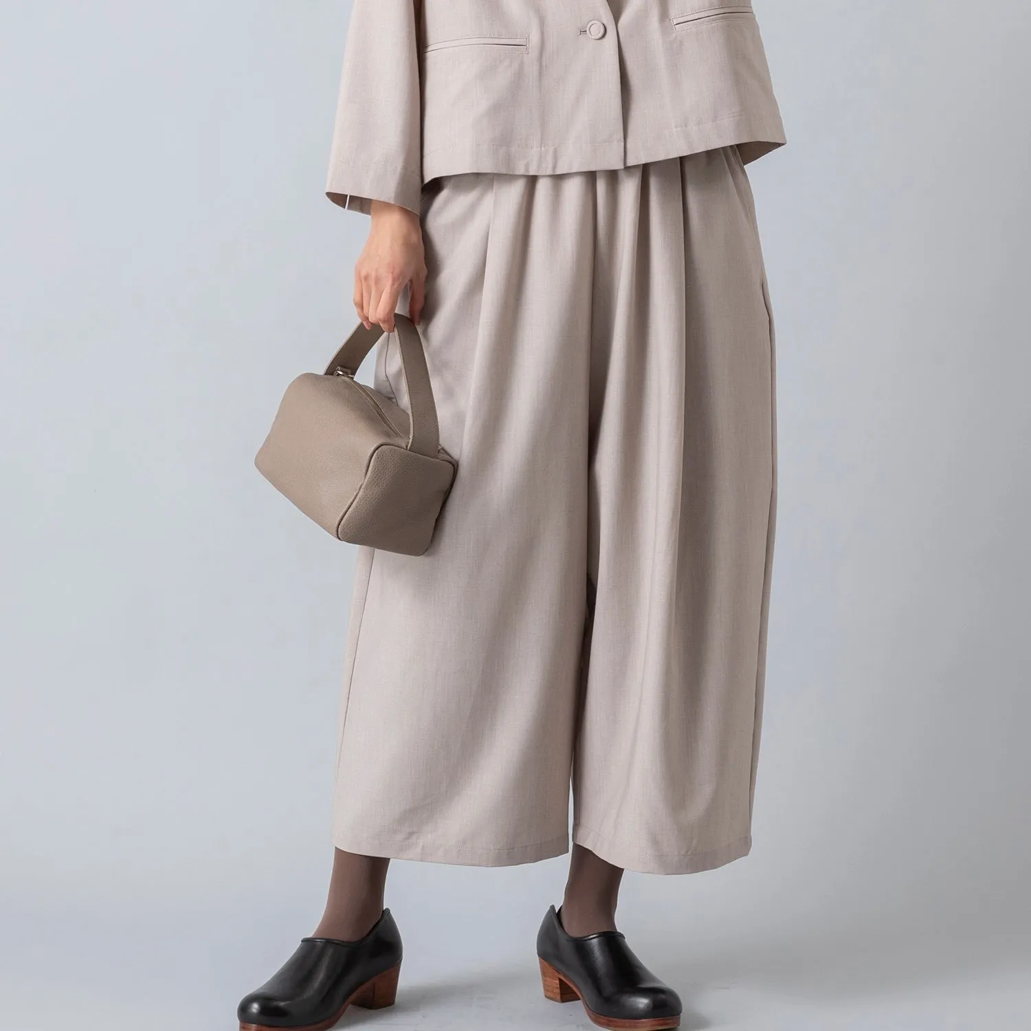 uncinq | アンサンク　Tropical Wide Tuck Easy Pants