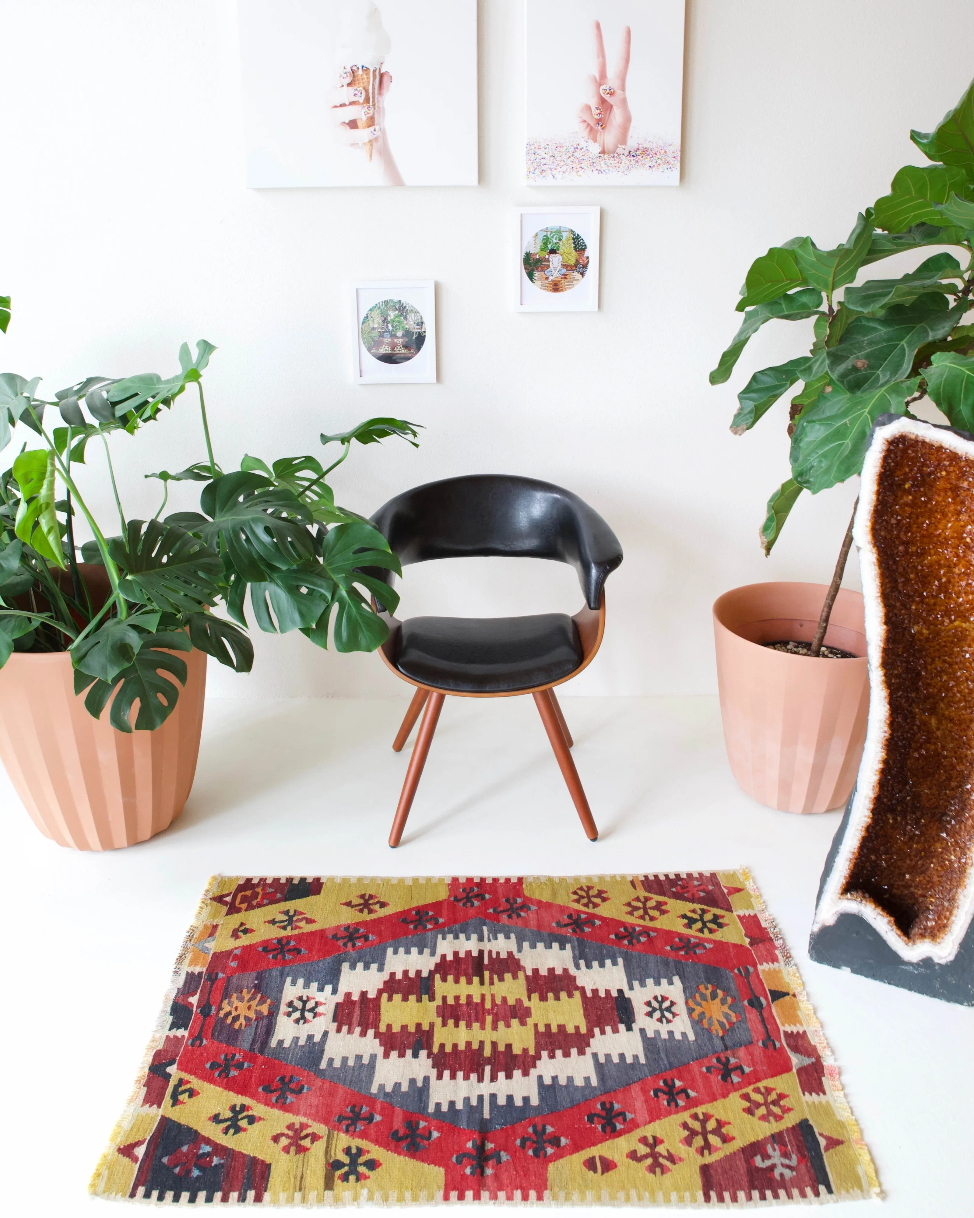 Vintage Mini Turkish Kilim Rug 2'9"x4'2"
