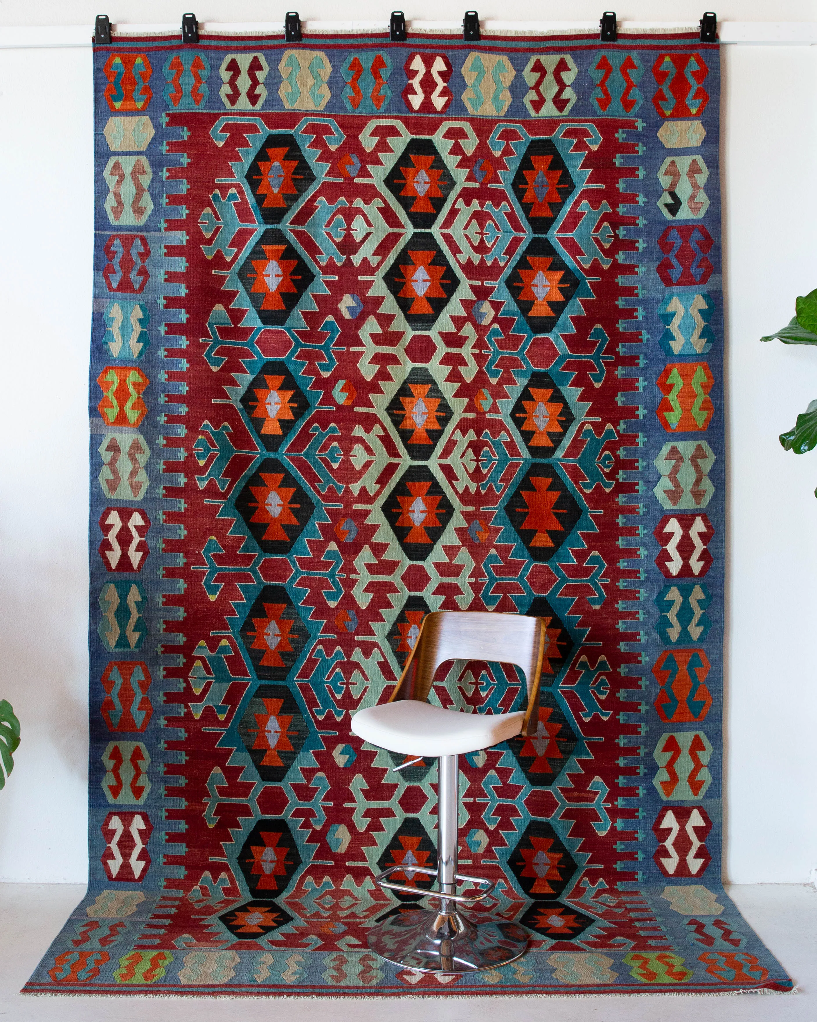 Vintage Oushak Esme Kilim Rug 6'8"x11'4"