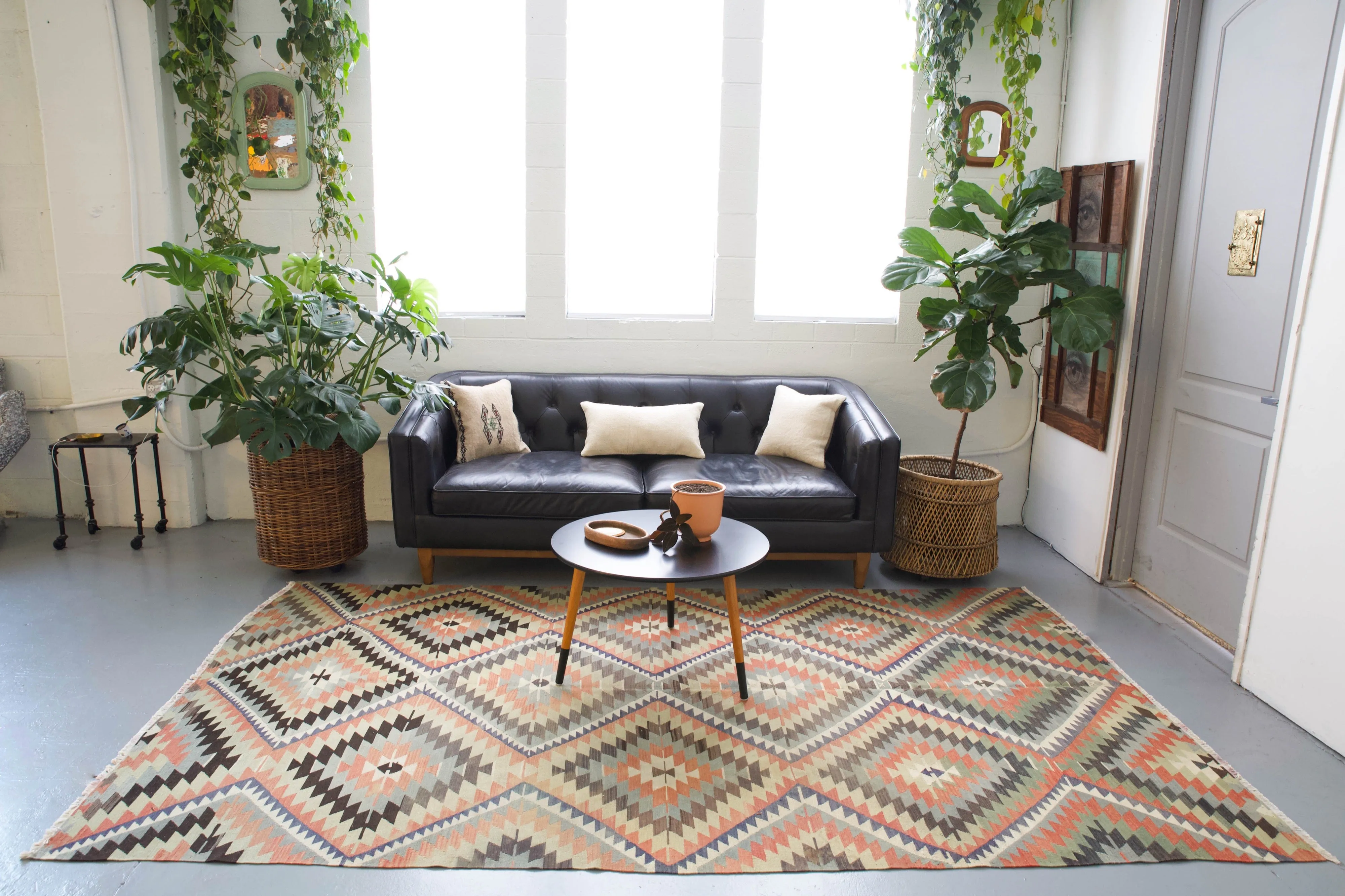 Vintage Turkish western Anatolian Kilim Rug
