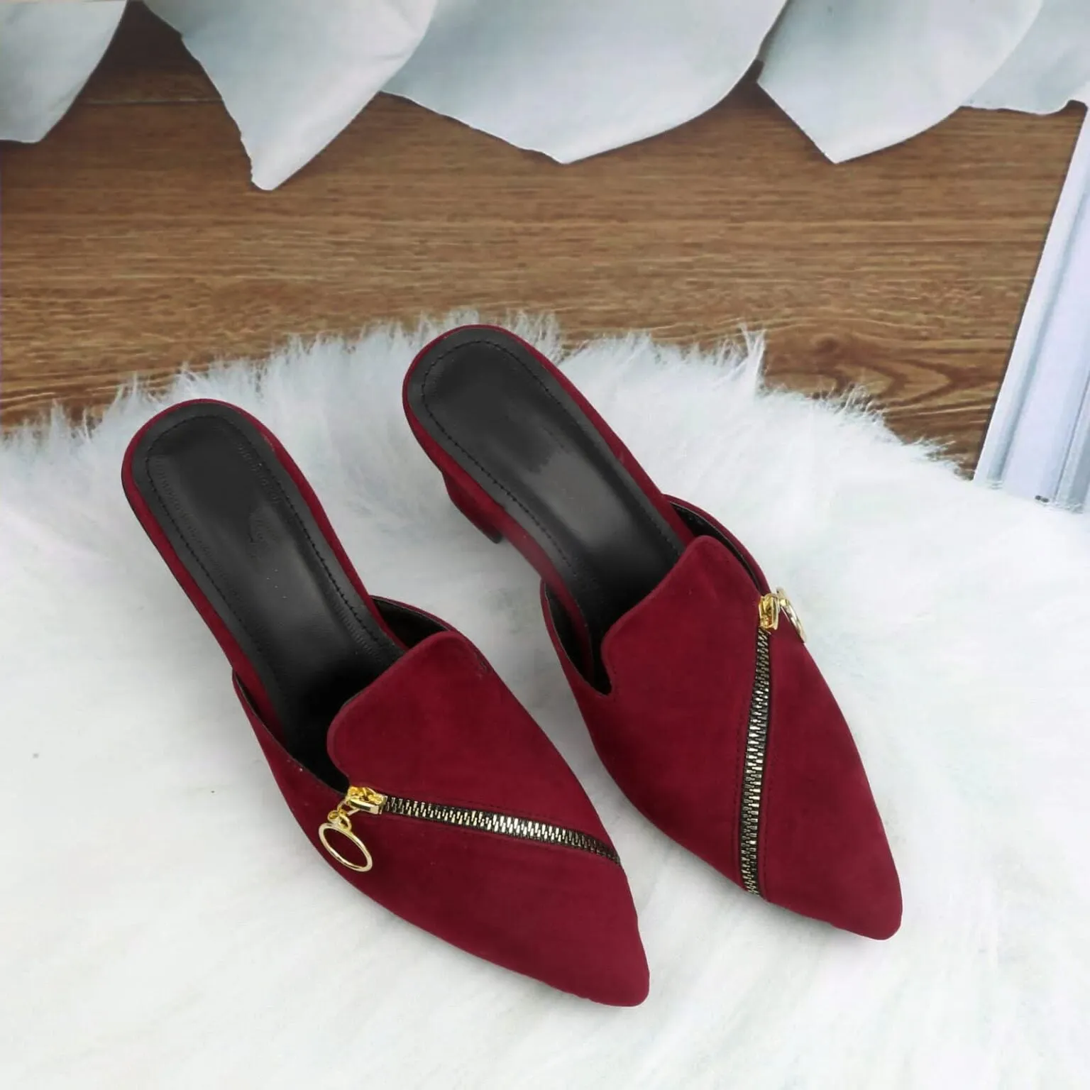 Zipper mules